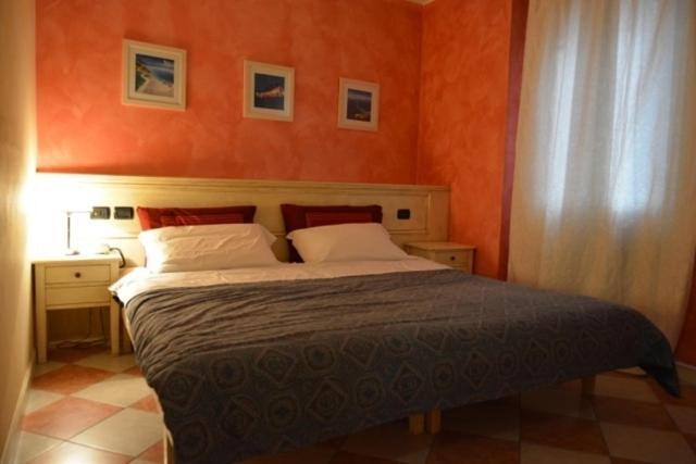 Hotel Due Colonne San Bonifacio Habitación foto